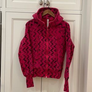Great Lululemon Pink/Black Scuba Jacket—EUC-Size 8